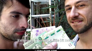 Free gay sex with Numero 16