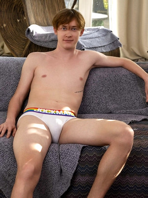Cute uncut gay boys - Axel Ross - Casting