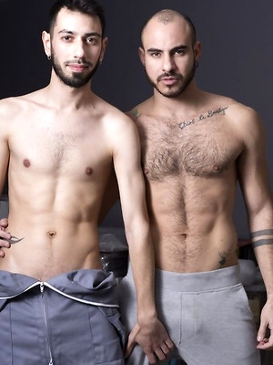 Twinks xxx pics - Bare Houseworks