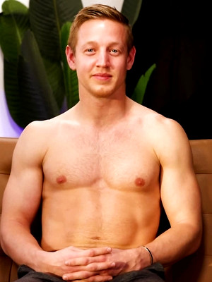 XXX gay photos of Hot New Stud Tony Heart Has Perfect Abs And The Secret To Happiness!