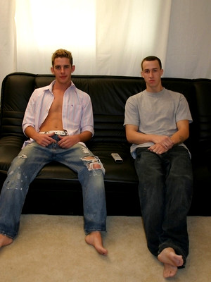 Hot boys nude photos - Sexy gays Brady Rey & Criss Strokes show their dicks before sucking each other