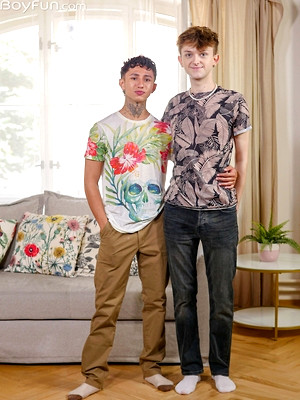 Twinks xxx pics - Archi Gold and Chris Ox