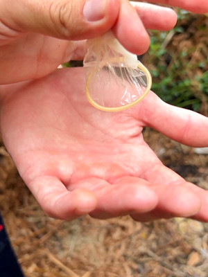 Hot gay sex pics with CONDOM FISHING - EMPTYING OUT USED CONDOMS AND DRAINING THEM 4 SPUNK' 2 FUCK UP FIT BOY