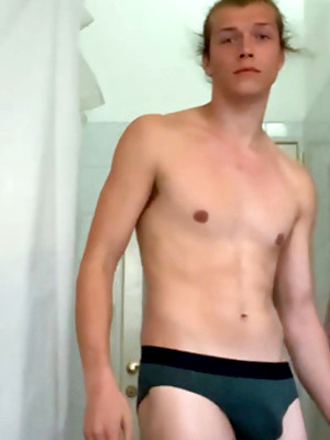 Gay boys pics - Straight Athletic Aiden solo