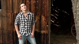 Free gay porn video Niles Curran