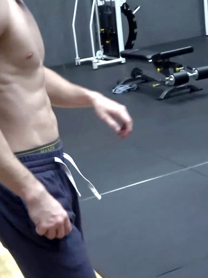 Twinks xxx pics - Ripped Gym JOCK Roman Tate Works Out And Jerks OFF