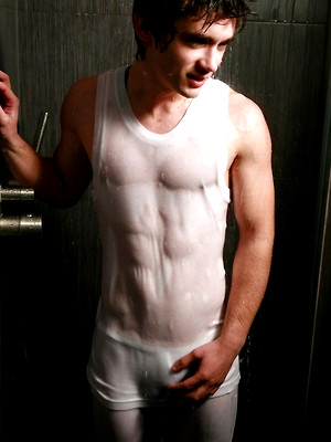 Gay porn pics Lucian want to get clean and hot