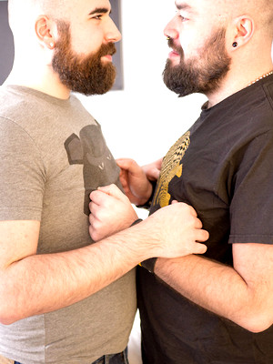 Free gay xxx pics with Jean Paul and Bearsilien fuck