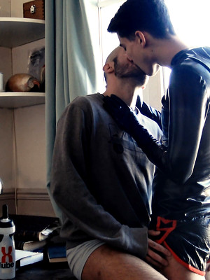 Free gay porn pics with Trouble fuck