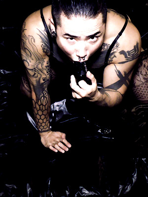 Free gay xxx pics with Analog vol.4: Hermaphrodite