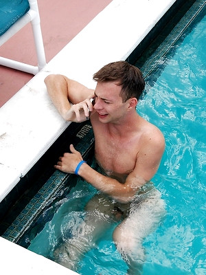 Free gay xxx pics with Sexy gay boyfriends Skyler Lee & Glacias Ice bang in the public pool