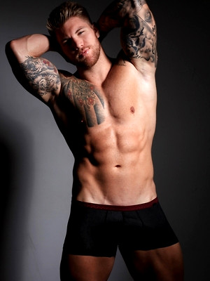Gay sex pics with Philippe muscular Hunk