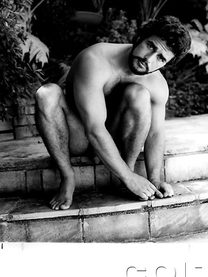 Free gay xxx pics with Vintage gay pics from Colt Studio