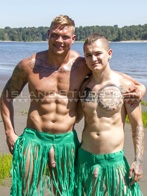Gay sex pics with Football Nude #15: First Time Bromance! Beefy Jock 9" Parker & Little Lloyd, Kiss, Pee Together & Sweat in Hot Duo Action!