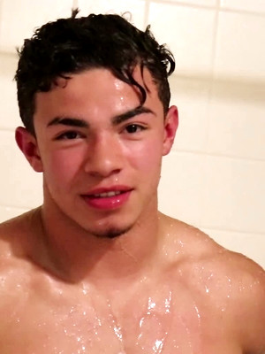 Gay male in Fit Ripped Teen Julian Rodriguez Jerks And CUMS