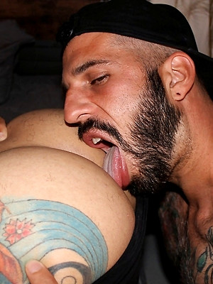 Gay porn pics Splay That Son'Bitch Out!