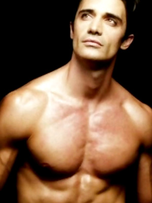 Gay male in Gilles Marini