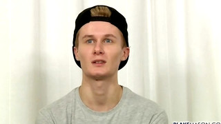 Free gay sex with Nervous Student Jacob Gets Off - Jacob Riley