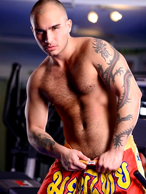 Gay porn pics Hot bald boxer Franko Gold at the gym