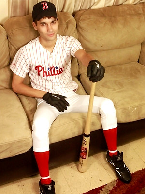 Gay pics of Athletic stud London Sawyer jerks off after baseball game.