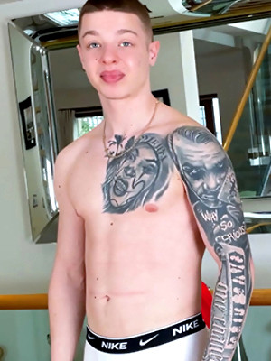 Gay porn pics Young Straight Muscular Lad Wanks his Uncut Cock & Fires a Massive Load Over his Shoulder!