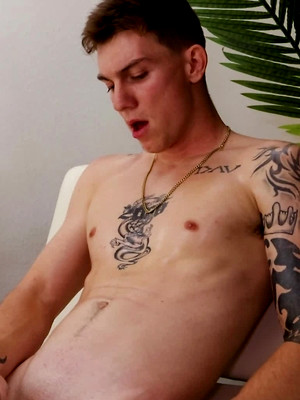 Twinks xxx pics - Koda Hill Comes Through For A Quickie!