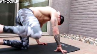 Gay porn video Jonny PITT: Ripped Bodybuilder Jerks OFF