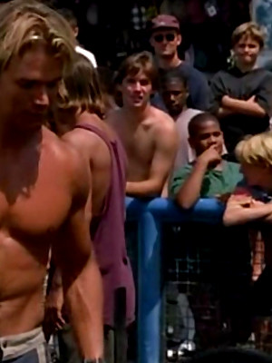 Free gay xxx pics with David Chokachi