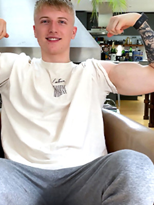 Free gay xxx pics with Straight Young & Muscular Blond Lad Wanks his Big Uncut Cock & Fires a Load!