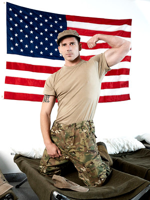 Free gay xxx pics with Bareback Barracks - Uncut