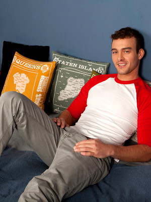Gay sex pics with Jesse Wright gets nasty