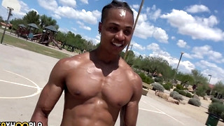 Free gay porn video Big Cock Athlete Baron Wade Jerks Off