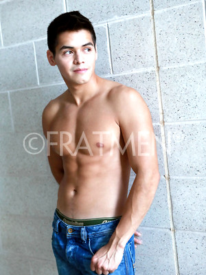 Hot twinks porn pics - Blac hair muscle boy Kobe