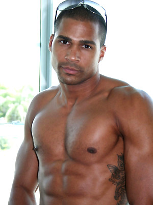 Gay sex pics with Muscle latino guy posing naked