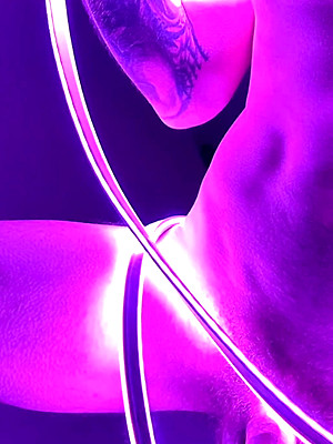 Free gay porn pics with ROUGH TRADE!
