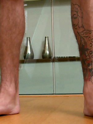 Free gay porn pics with Tall & Tattood Straight Lad Damian jacking off