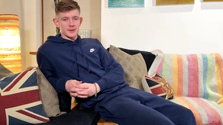 Check new gay sex scene with Young Straight & Ripped Brodie