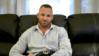 Gay Solo porn video Behind the Scenes Interview with Hunk Hottie Derek Parker