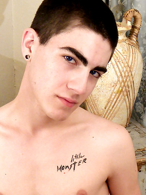 Gay pics of Sexy Rad Playing Doctor
