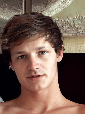 Twinks xxx pics - Jamie Eliot