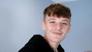 Free gay sex with Tall & Lean Footballer Lewis Hampshire Wanks his Big Uncut Cock & Shoots his Load!