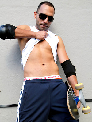 Gay sex pics with Our newest mate Ali Halibi strips naked on the roof