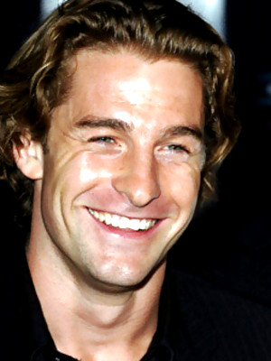 Free gay xxx pics with Scott Speedman photos