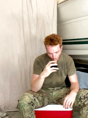 Hot gay sex pics with Active Duty: At Ease - Dacotah Red