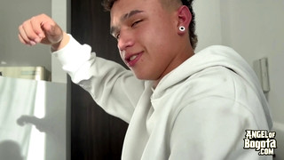 Gay porn video File 21 - Vacation on Credit