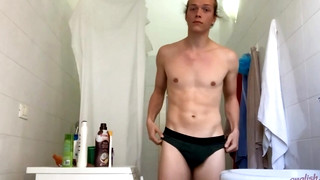 Free gay sex with Straight Athletic Aiden solo