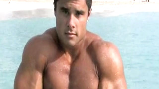 XXX Gay clips contains Latino bodybuilder Tony Searle naked