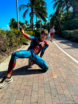 Gay pics of Spider-man Spunk