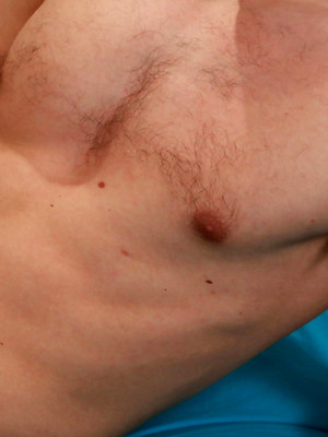 Free gay porn pics with Hairy Straight Hunk Leo Agrees to his 1st Massage!
