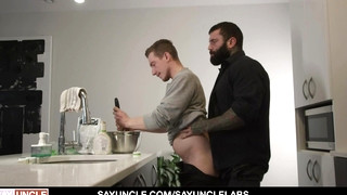 XXX Gay clips contains A Freeuse Arrangement